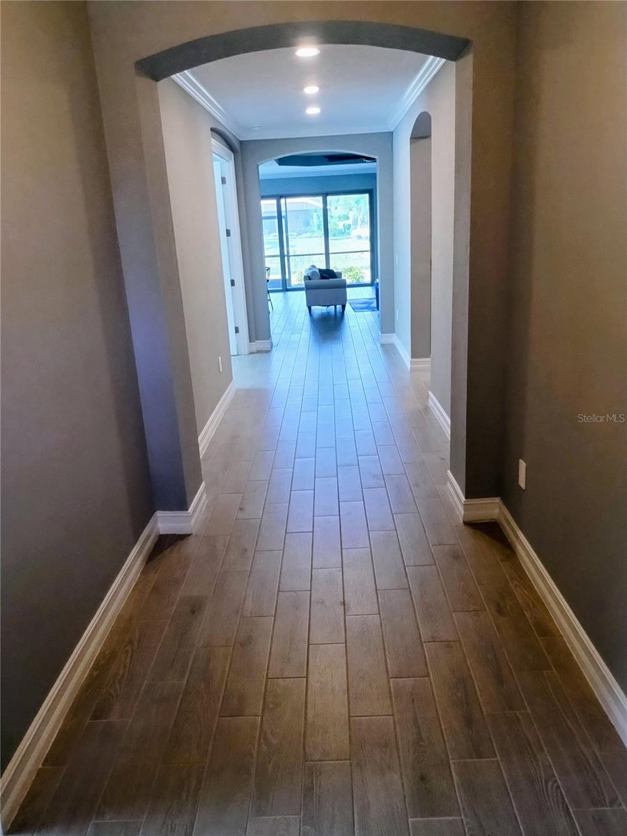 649 MARAVIYA BOULEVARD