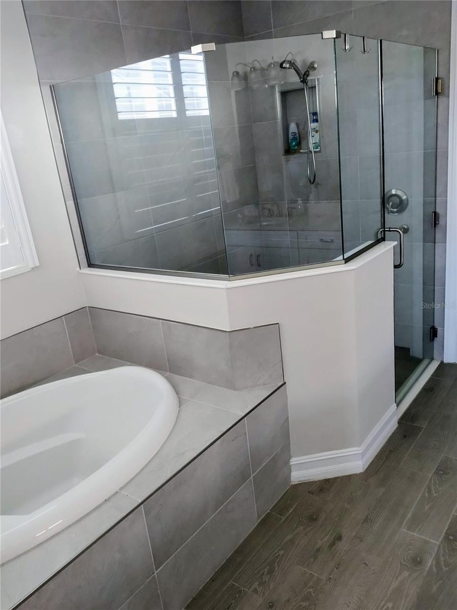 TOSCANA ISLES PH 6 UN 2 - Residential