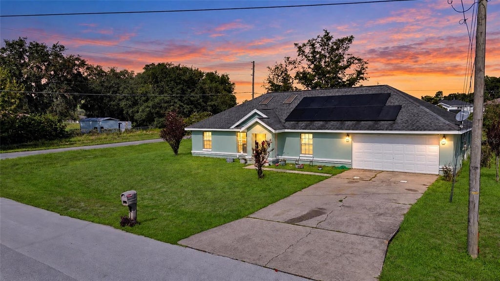 Photo of 122 Dogwood Drive Circle, Ocala, FL 34472 (MLS # OM732384)