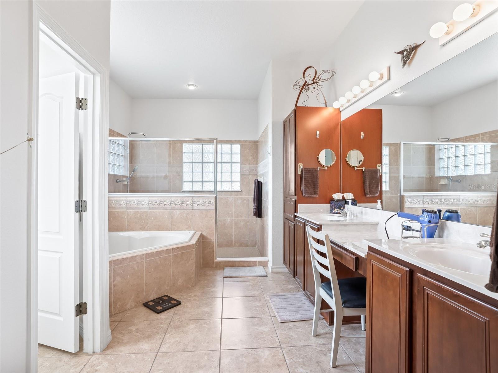MEADOWS AT SUNNYSIDE - Residential