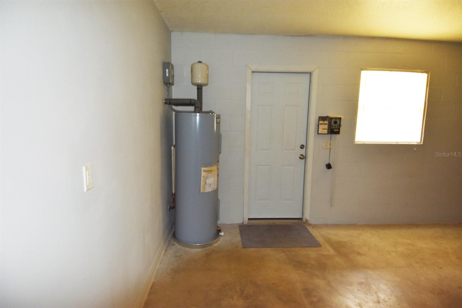 DELTONA LAKES UNIT 71 - Residential