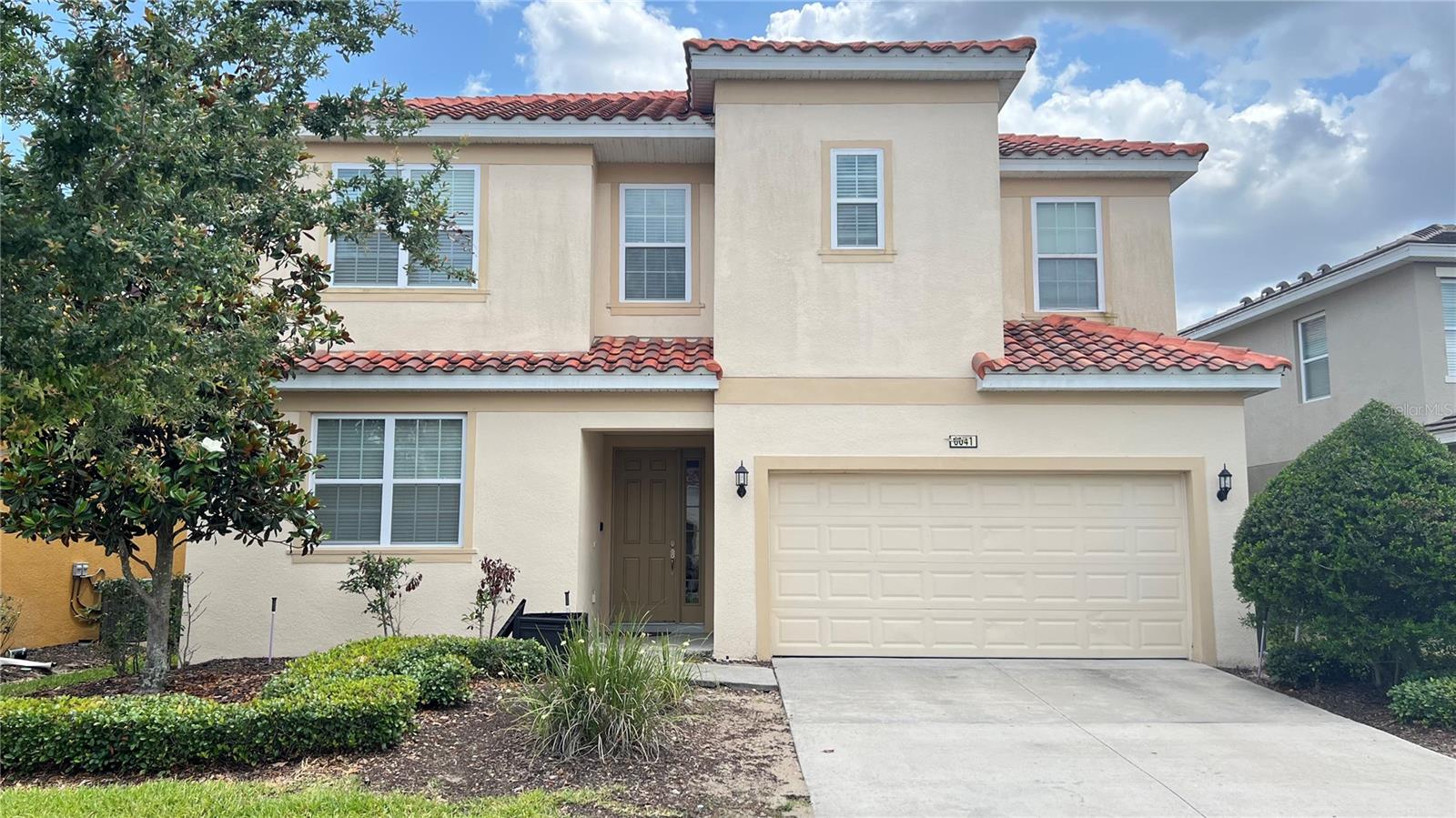 6041 BROAD OAK DRIVE