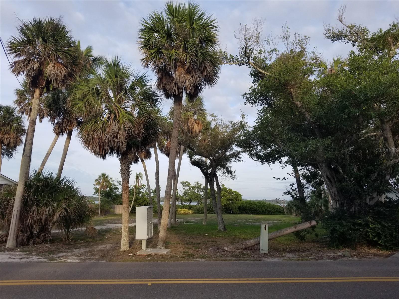 MANASOTA KEY - Residential