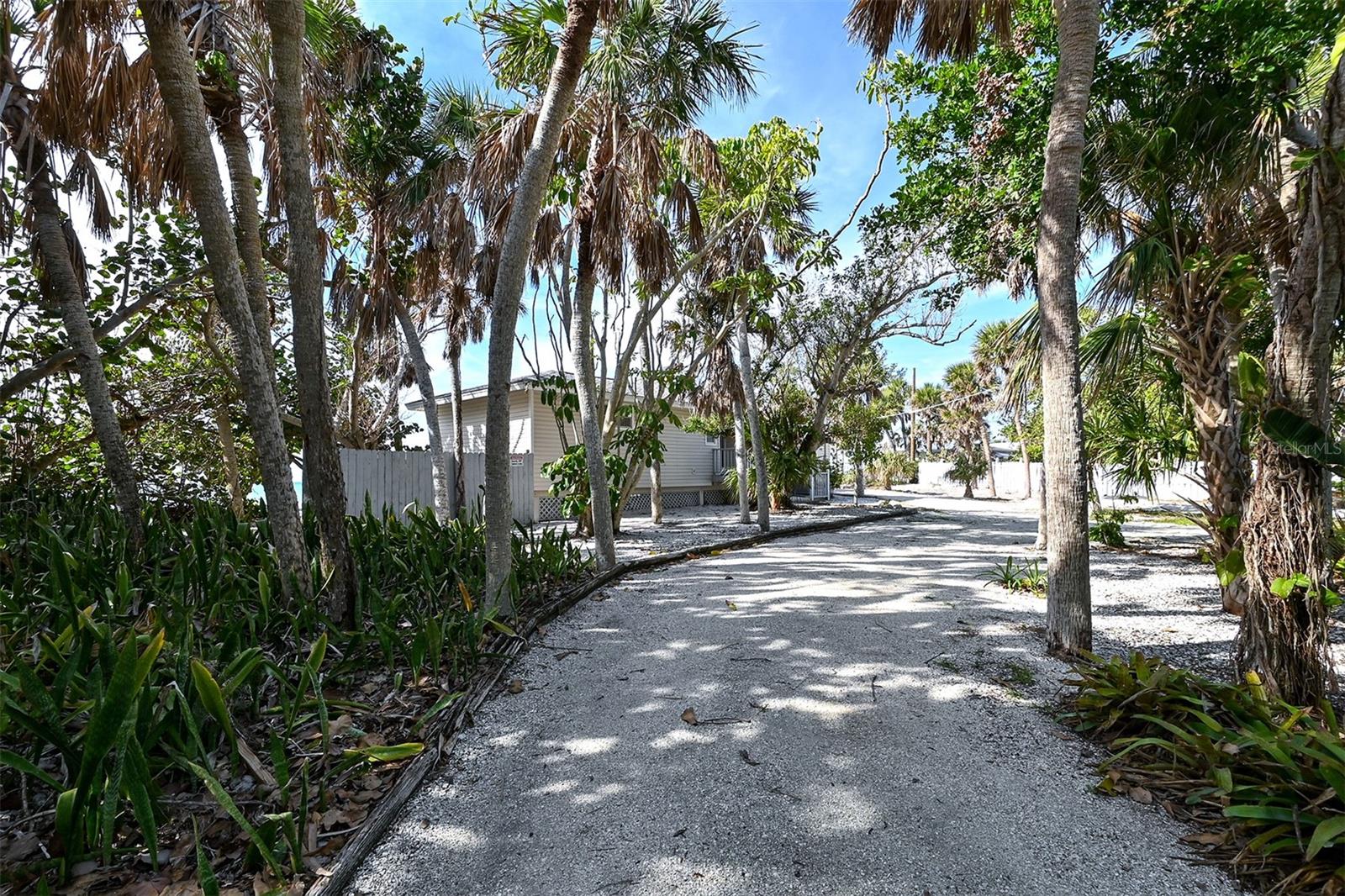 MANASOTA KEY - Residential
