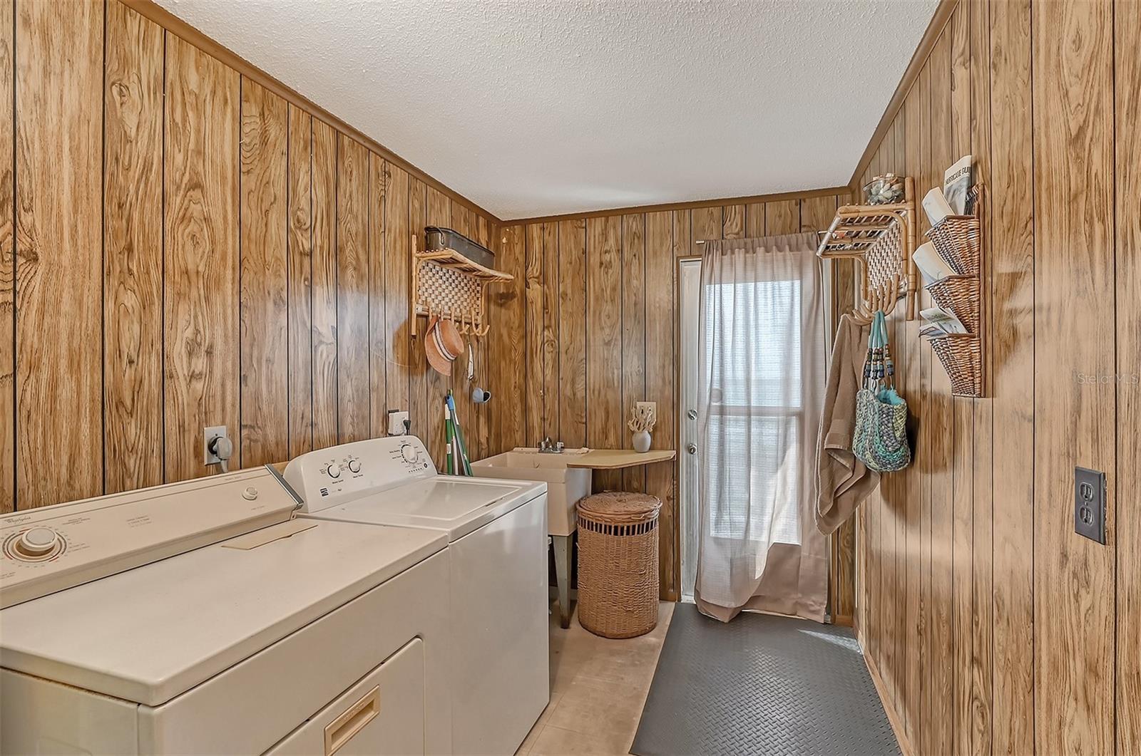 MANASOTA KEY - Residential