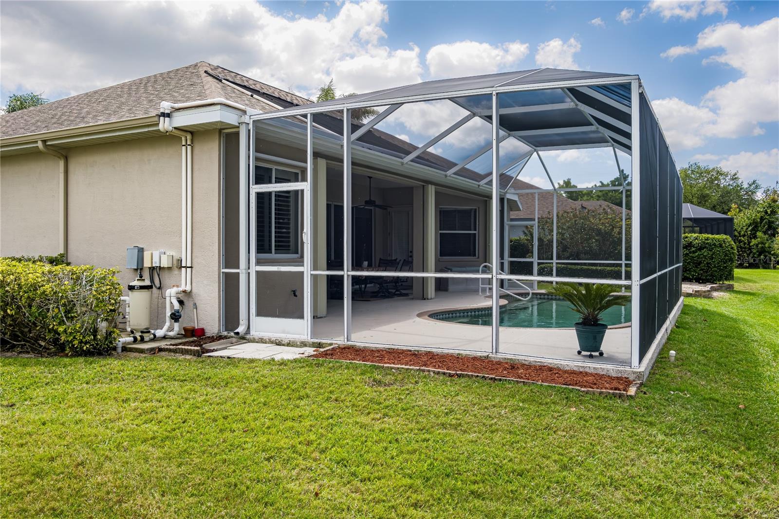 RIVER WOODS PH II - Residential