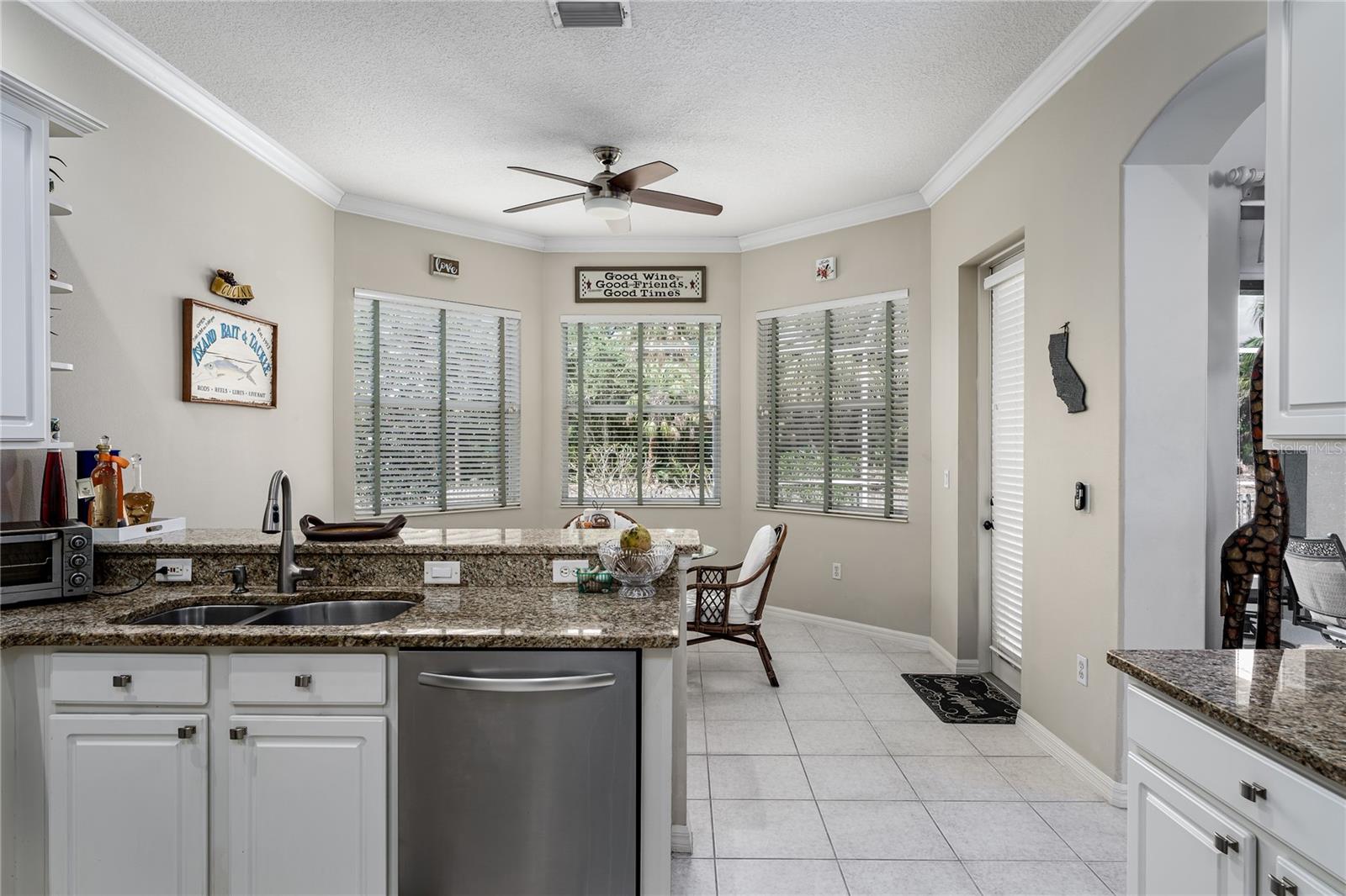 RIVER WOODS PH II - Residential