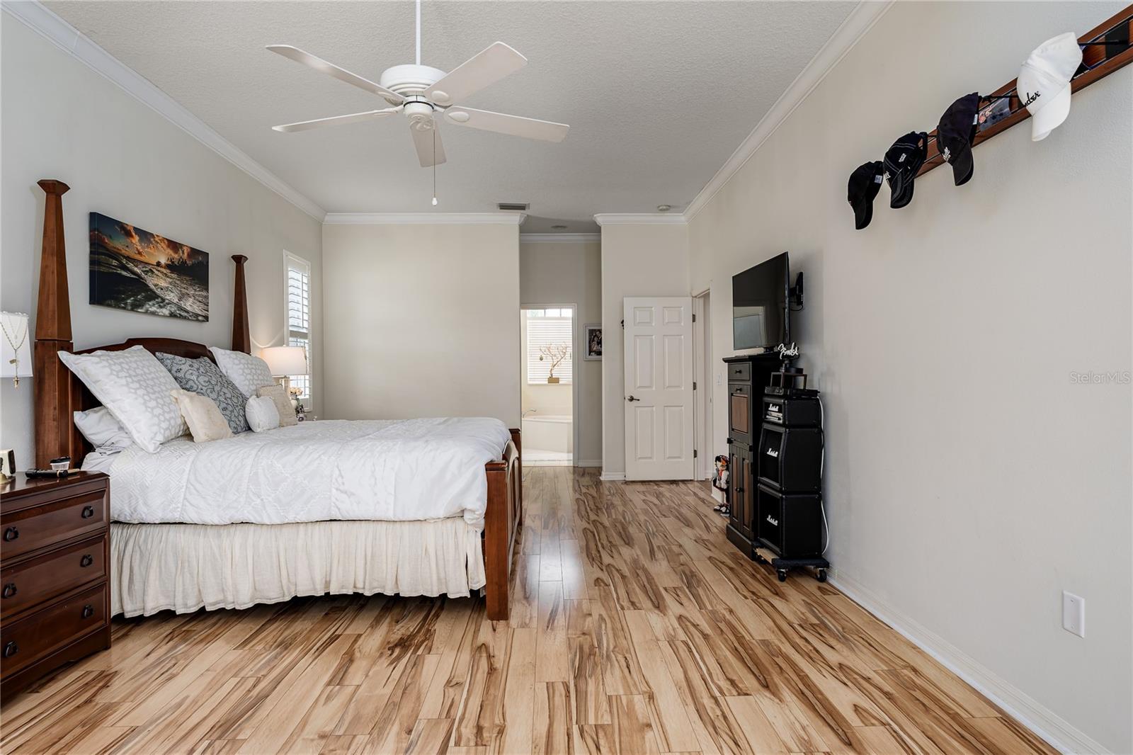 RIVER WOODS PH II - Residential