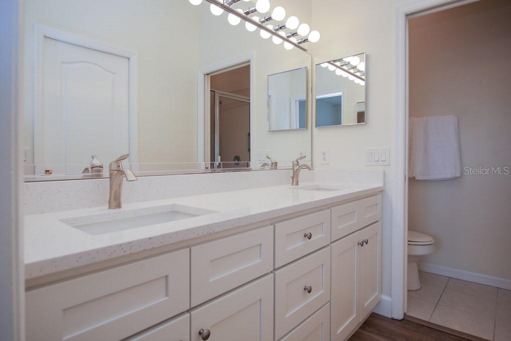 HIDDEN LAKE PH 1 - Residential Lease