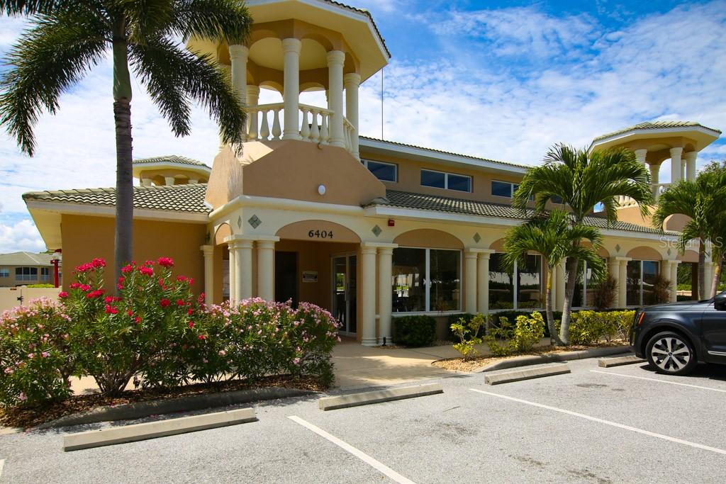 HIDDEN LAKE PH 1 - Residential Lease