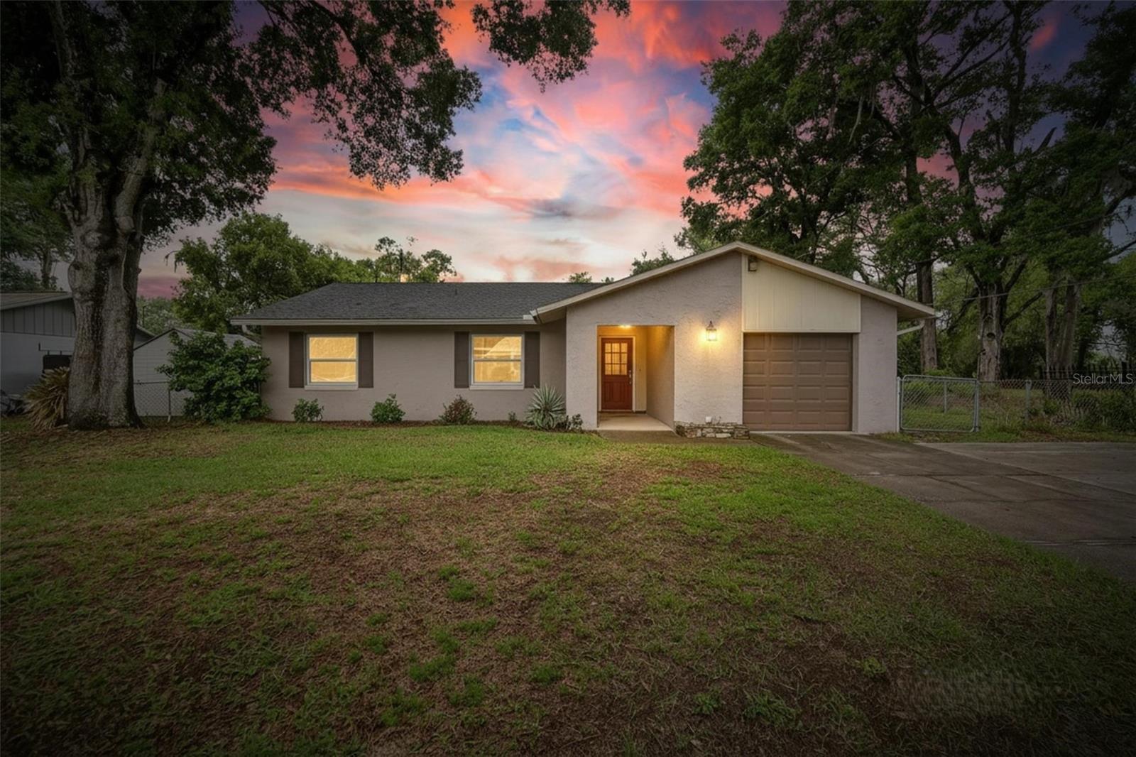 BRANDON VIEW ESTATES - Residential