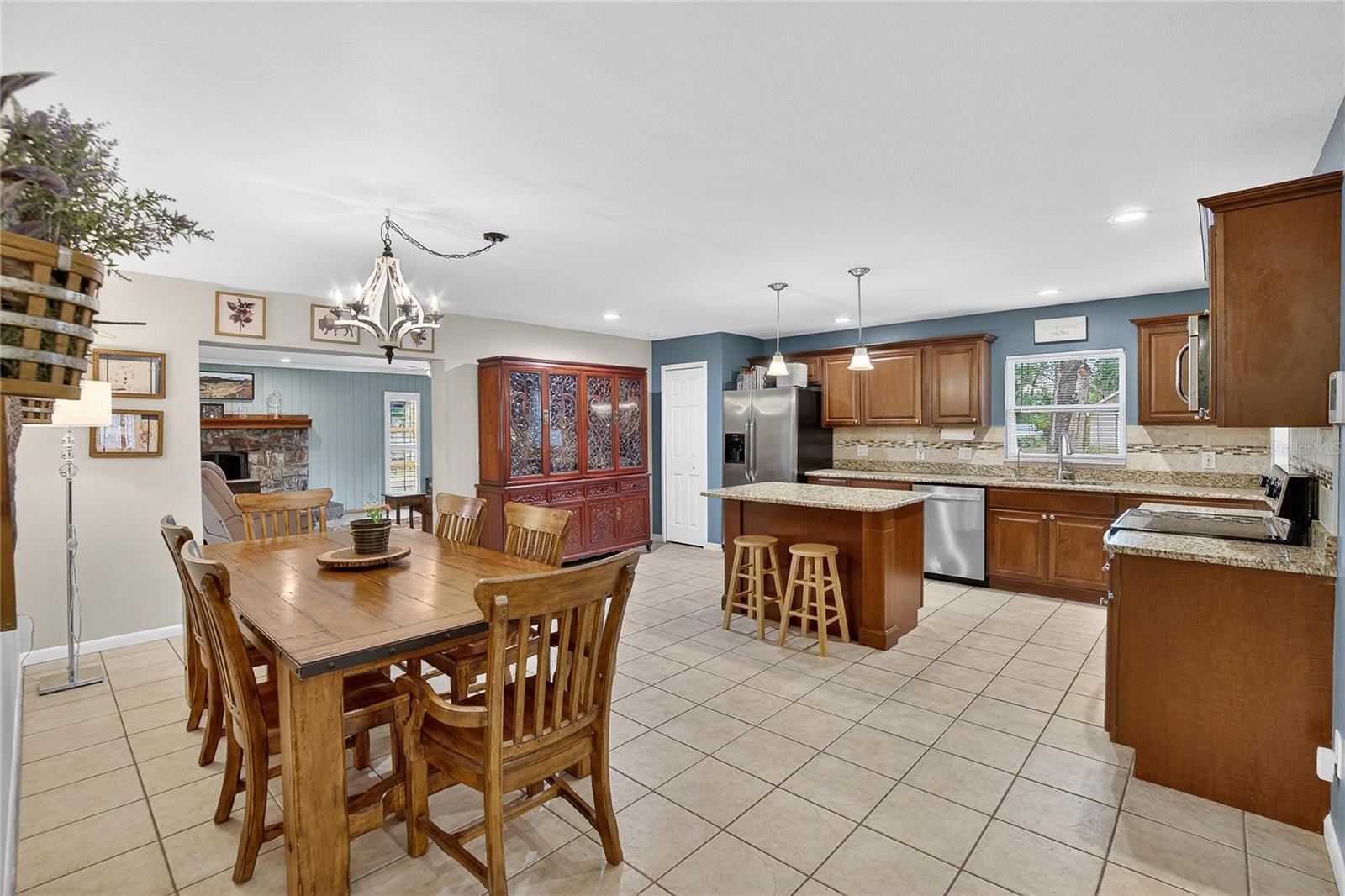 BRANDON VIEW ESTATES - Residential