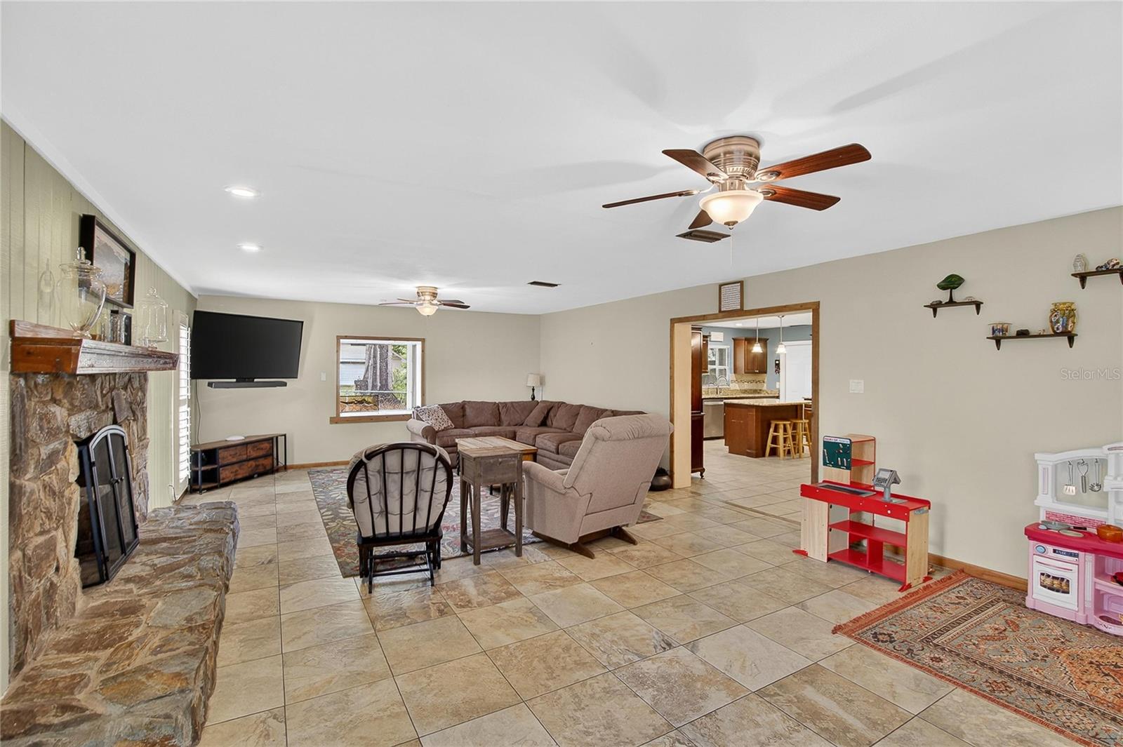 BRANDON VIEW ESTATES - Residential