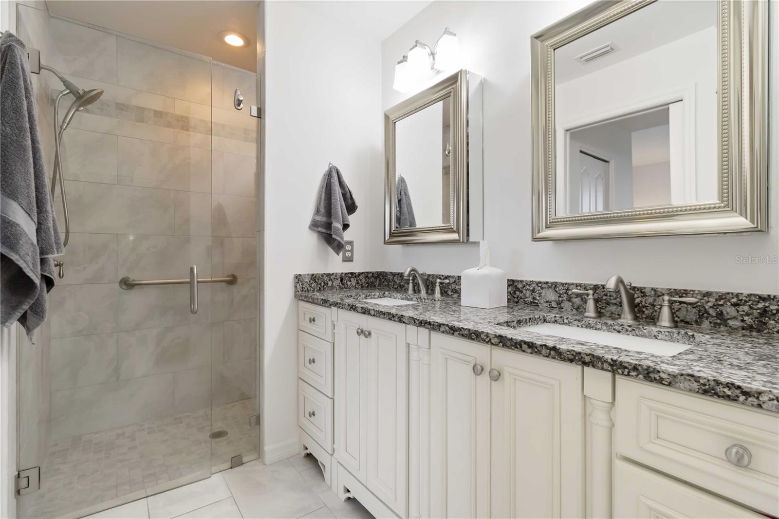 VERANDA 4 AT HERITAGE OAKS - Residential