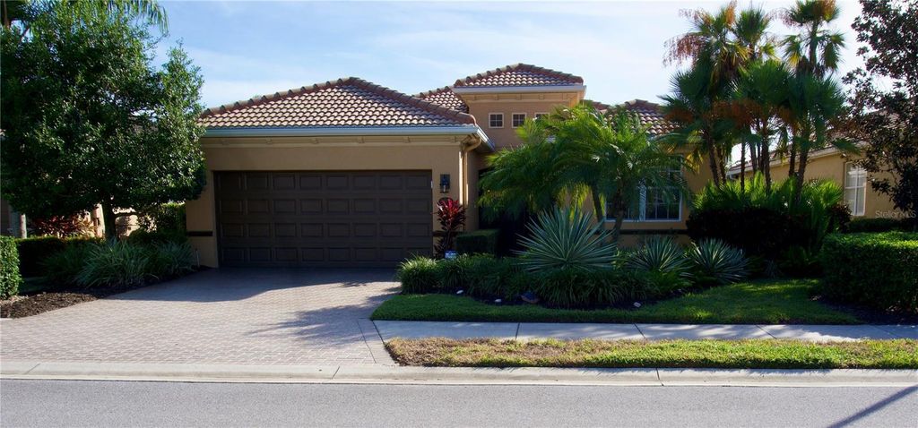 Photo of 9010 Heritage Sound Drive, Bradenton, FL 34212 (MLS # A4671425)