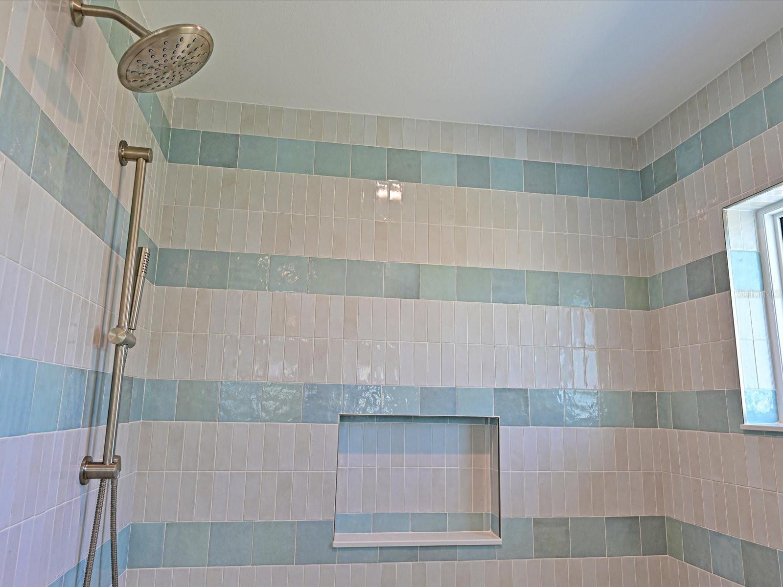 HOLMES BEACH 11TH UNIT - Residential