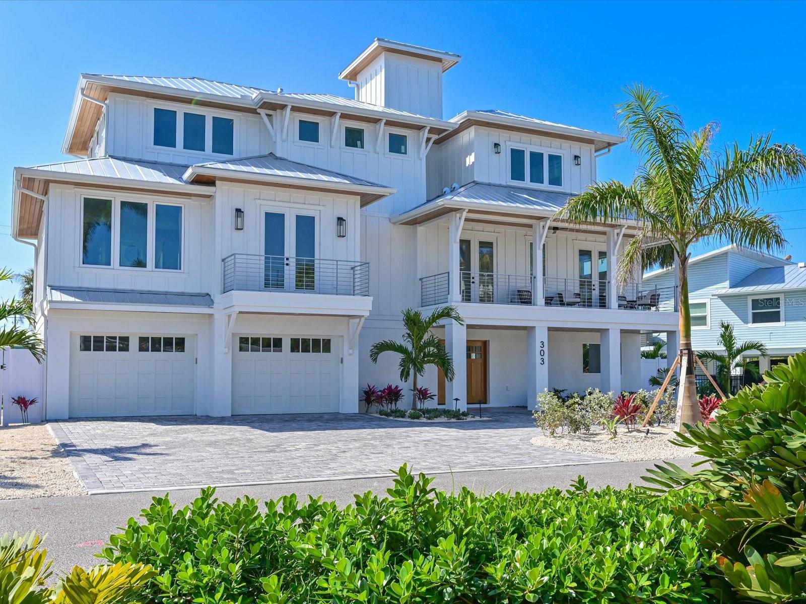 HOLMES BEACH 11TH UNIT - Residential