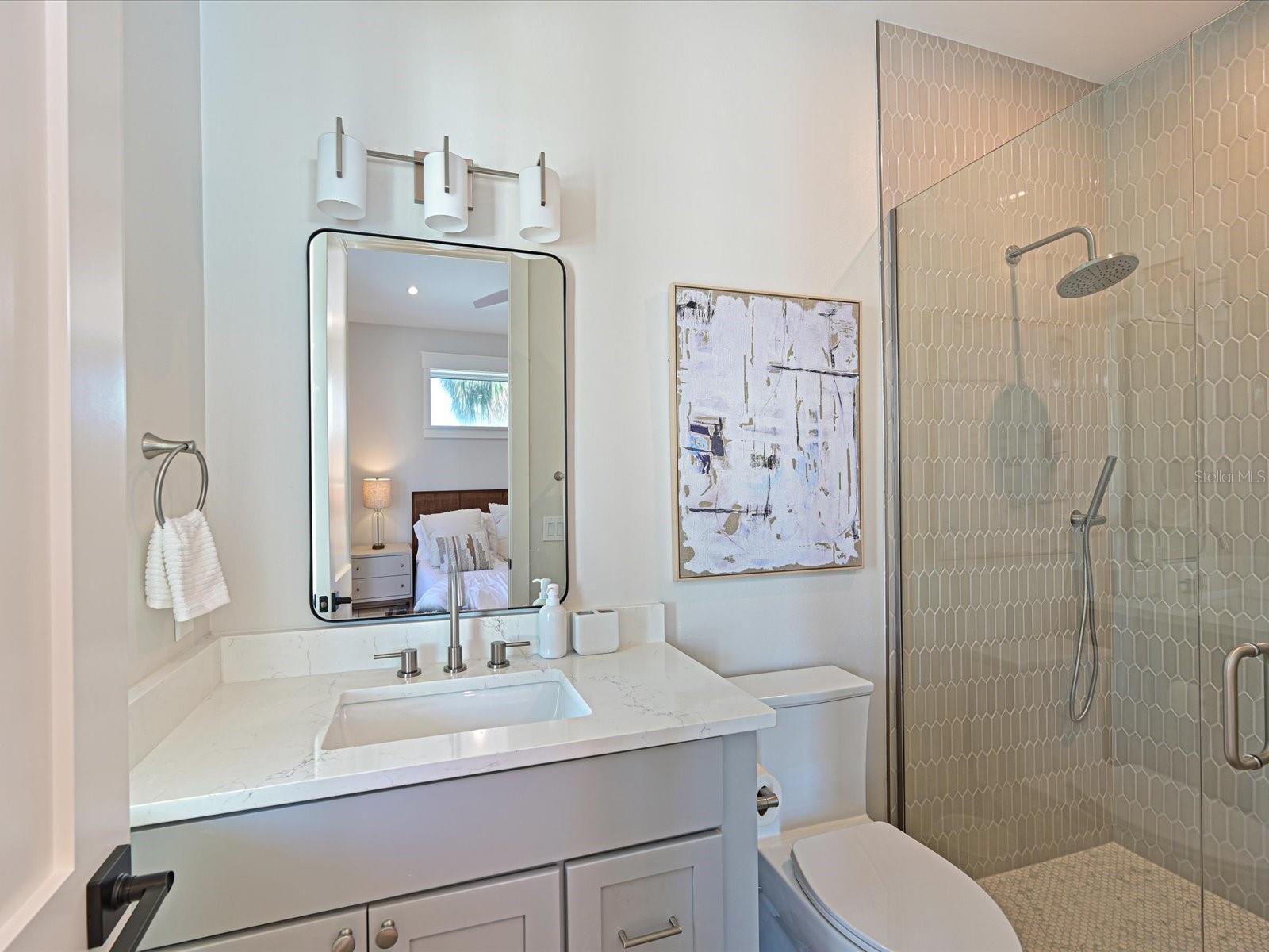 HOLMES BEACH 11TH UNIT - Residential