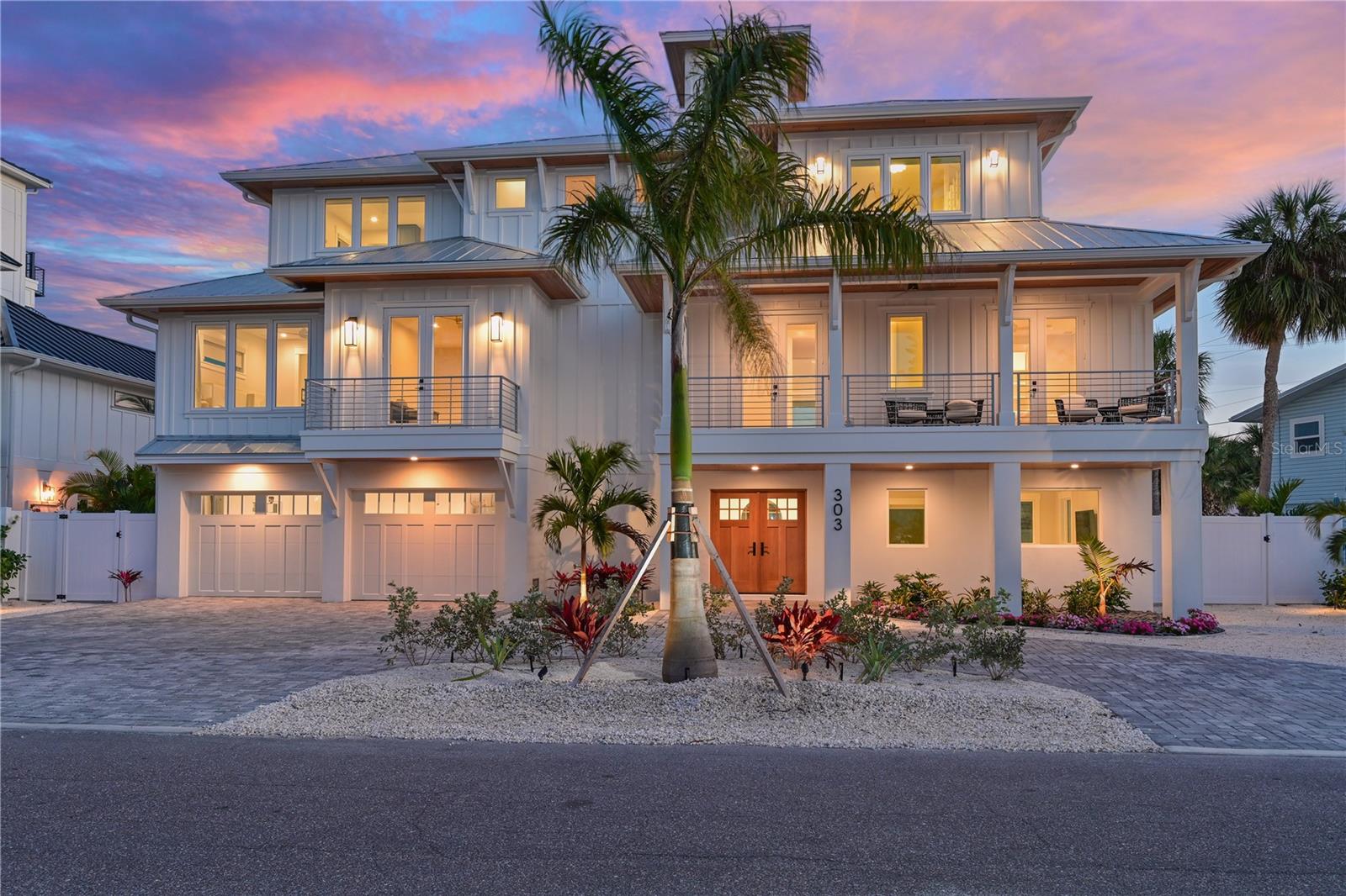 HOLMES BEACH 11TH UNIT - Residential