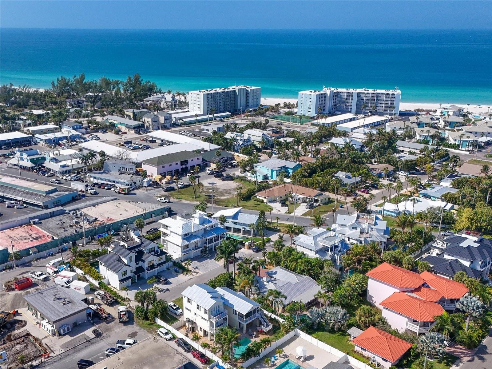 HOLMES BEACH 11TH UNIT - Residential