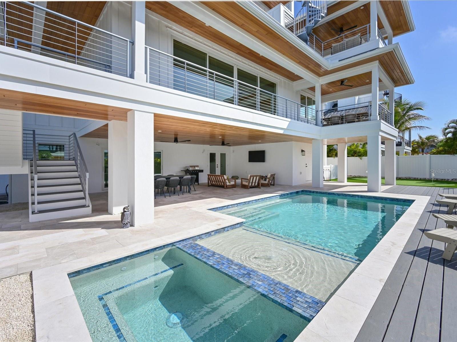 HOLMES BEACH 11TH UNIT - Residential