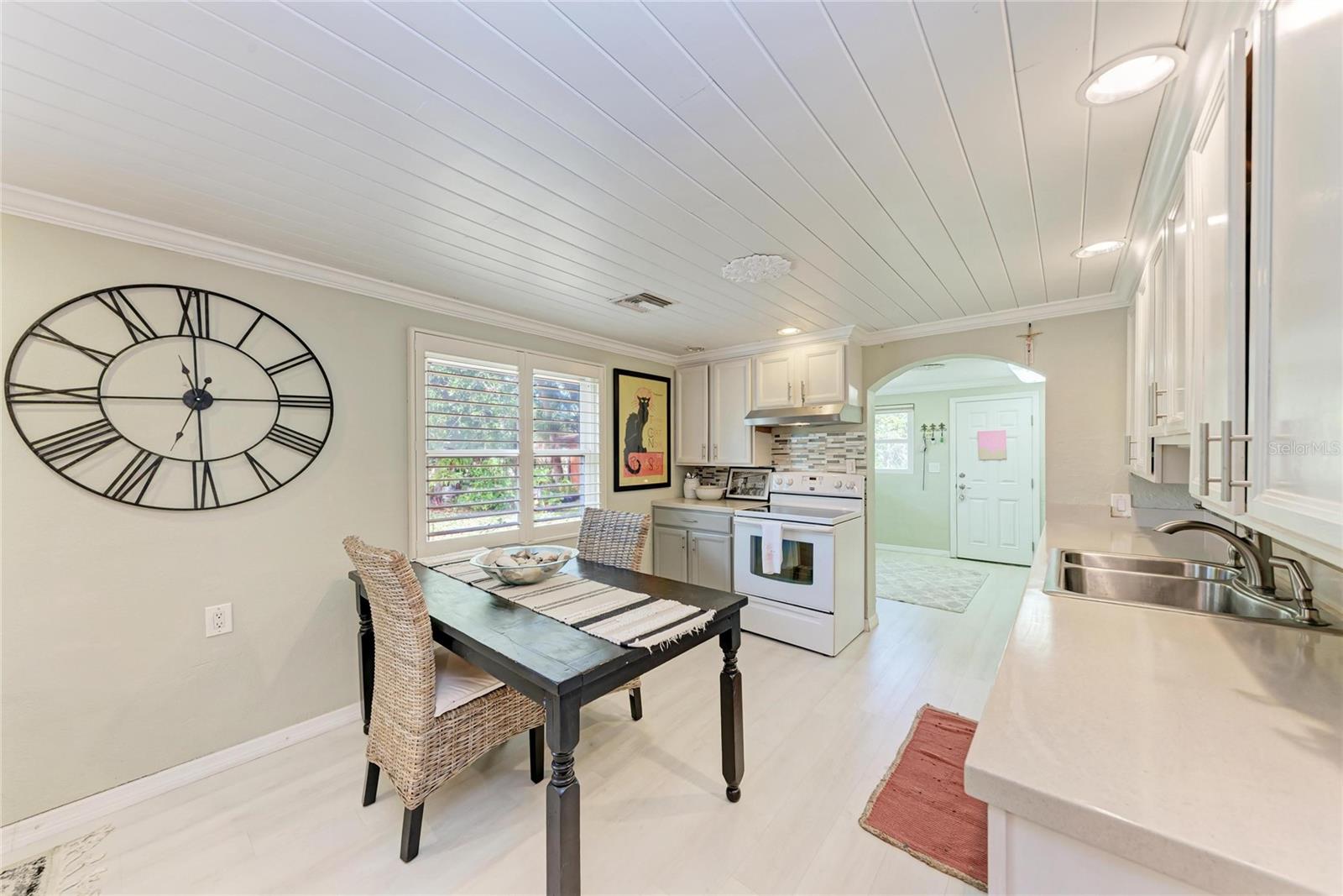 ACREAGE & UNREC - Residential