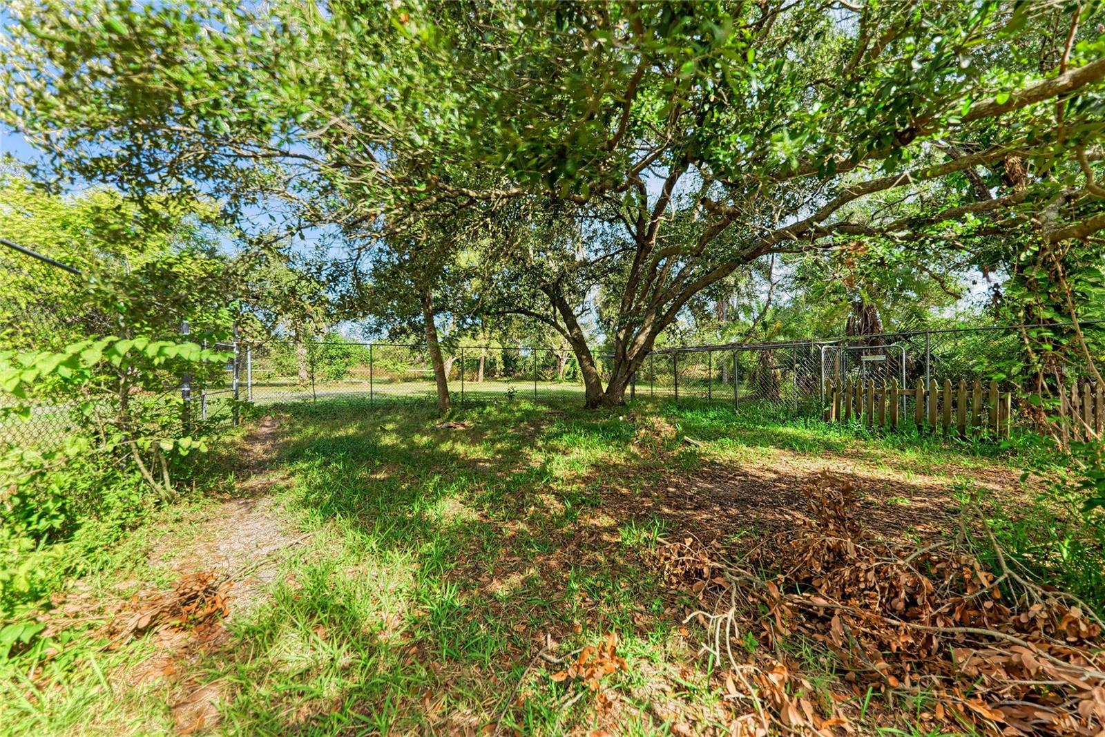 ACREAGE & UNREC - Residential