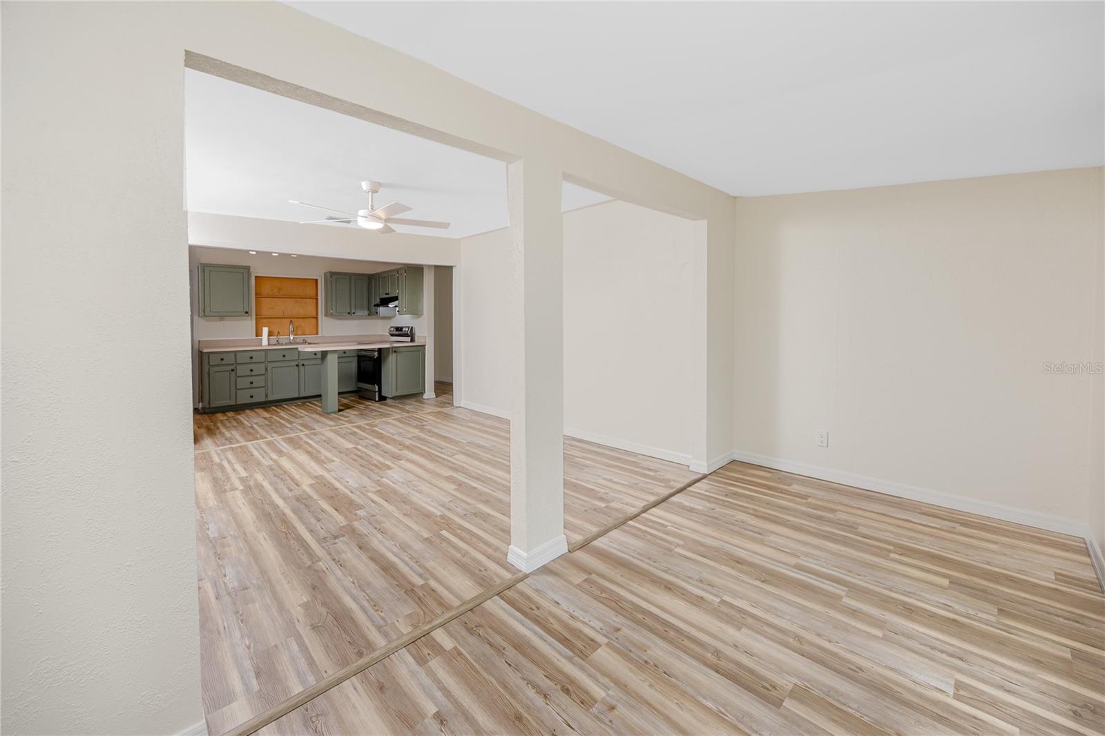 TEMPLE TERRACE ESTATES - Residential