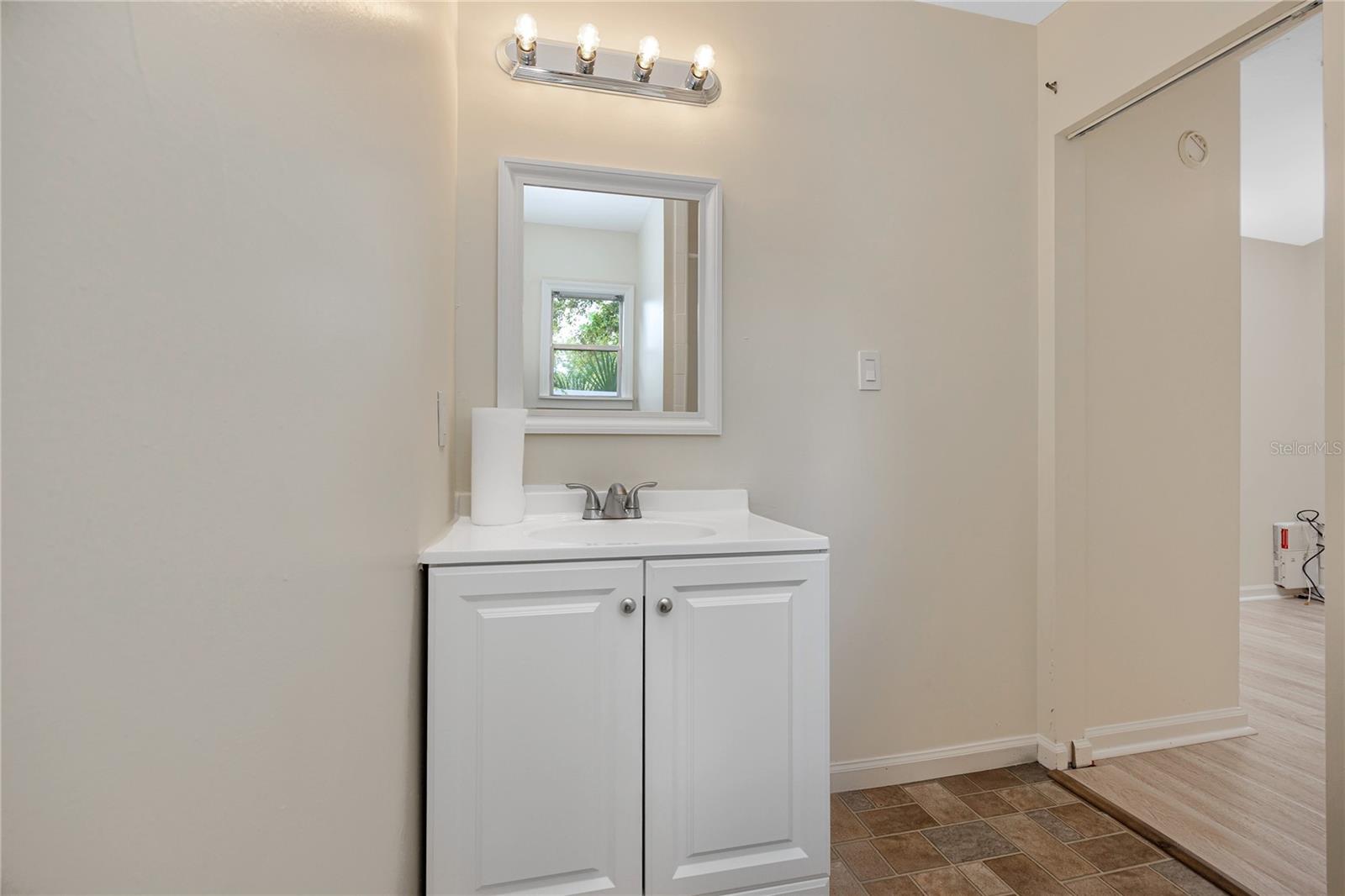 TEMPLE TERRACE ESTATES - Residential