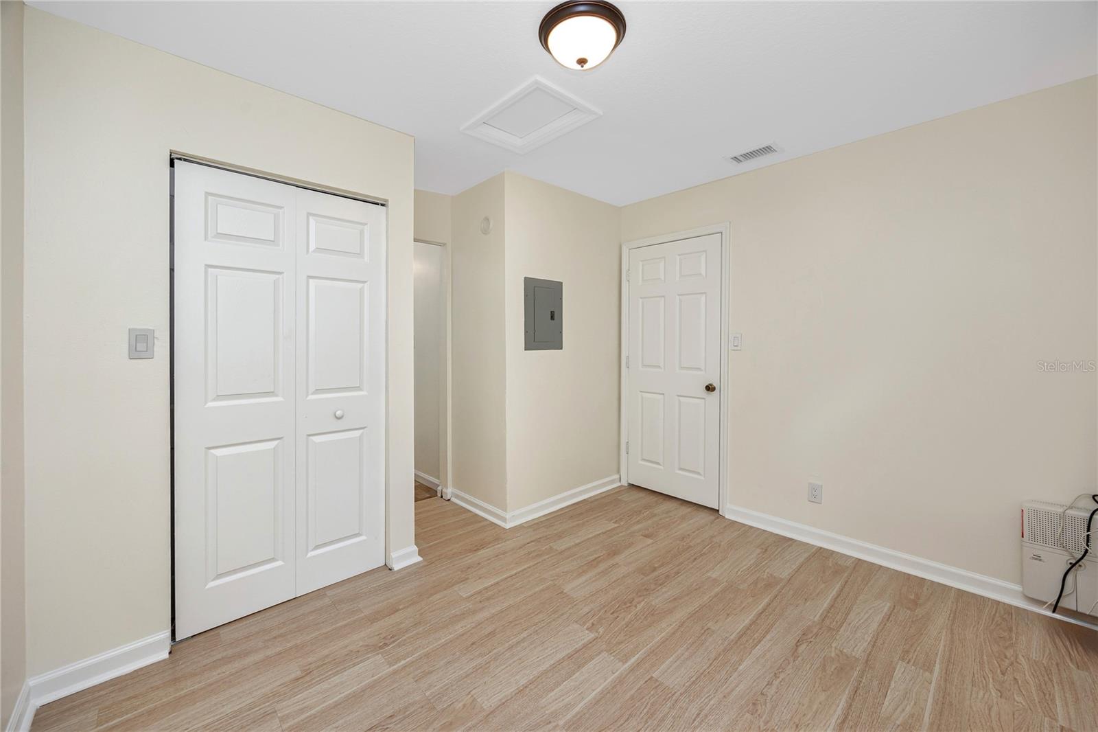 TEMPLE TERRACE ESTATES - Residential