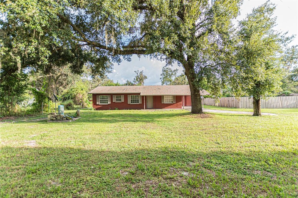 Photo of 7040 Glory Road, Zephyrhills, FL 33540 (MLS # TB8418767)