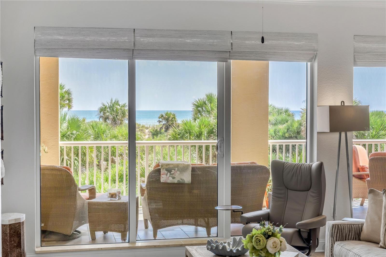 255 MINORCA BEACH WAY 205