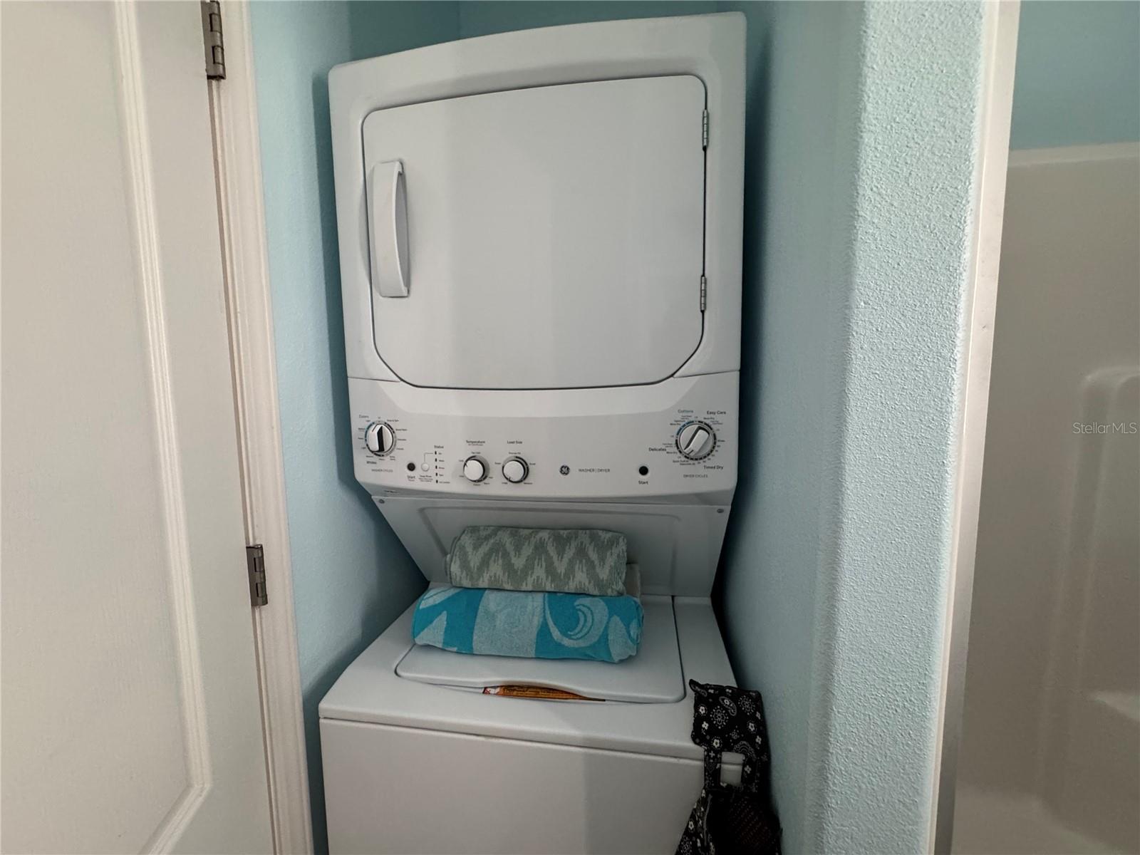 AMERICAN CONDOMINIUM PARKS ZEPHYRHILLS - Residential