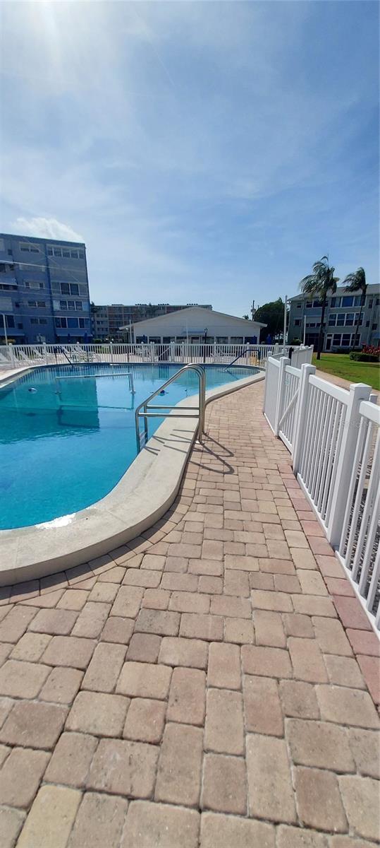 SHORE TOWERS BLDG - Residential Lease