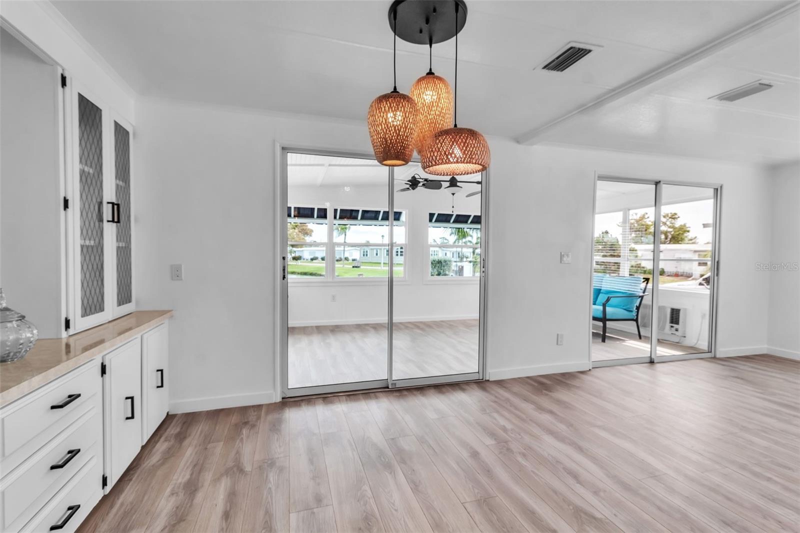 ALAMEDA ISLES - Residential Lease