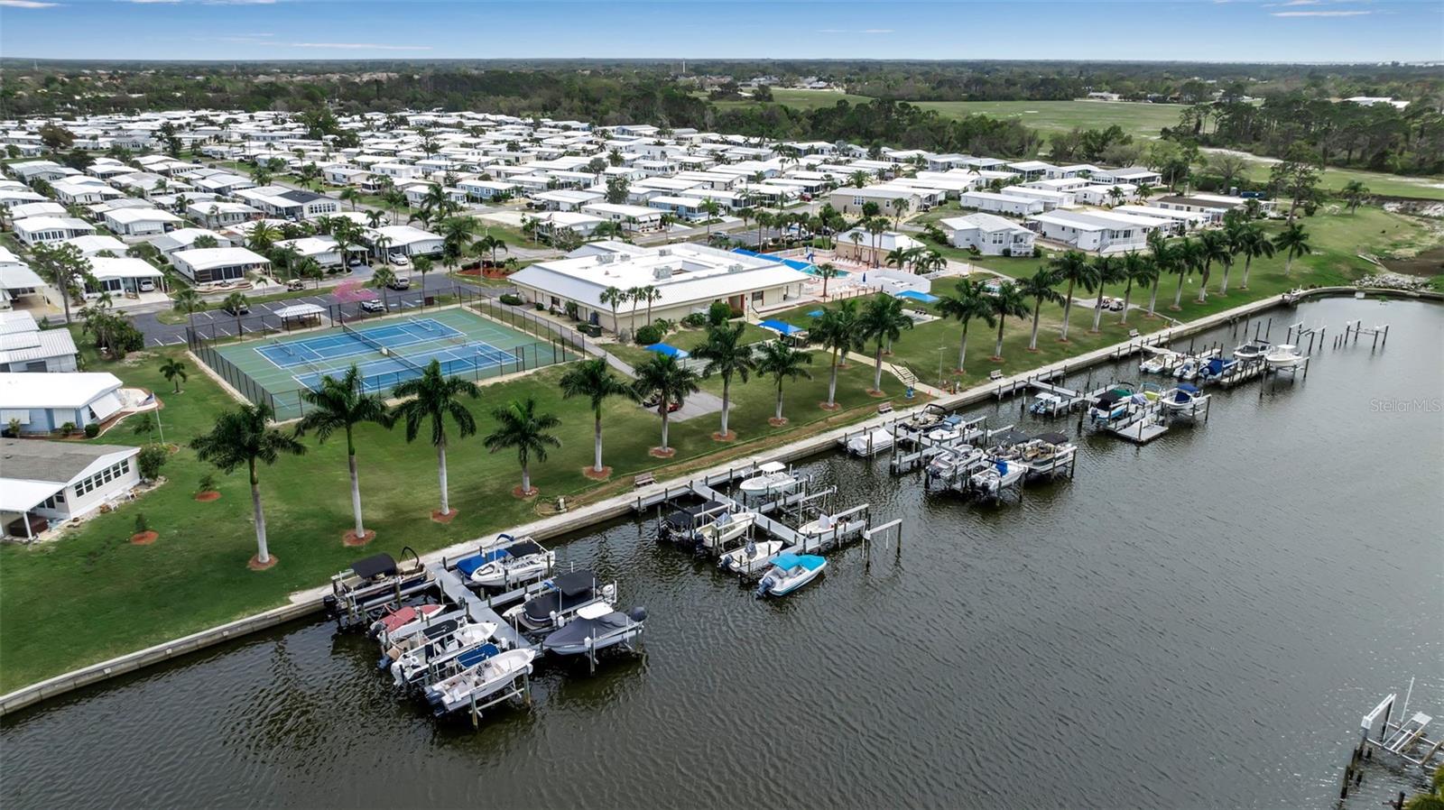 ALAMEDA ISLES - Residential Lease