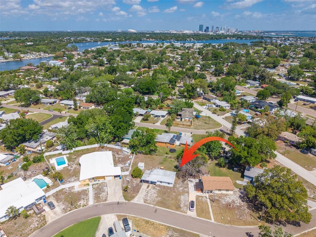 Photo of 4351 Menhaden Drive SE, St Petersburg, FL 33705 (MLS # TB8495367)