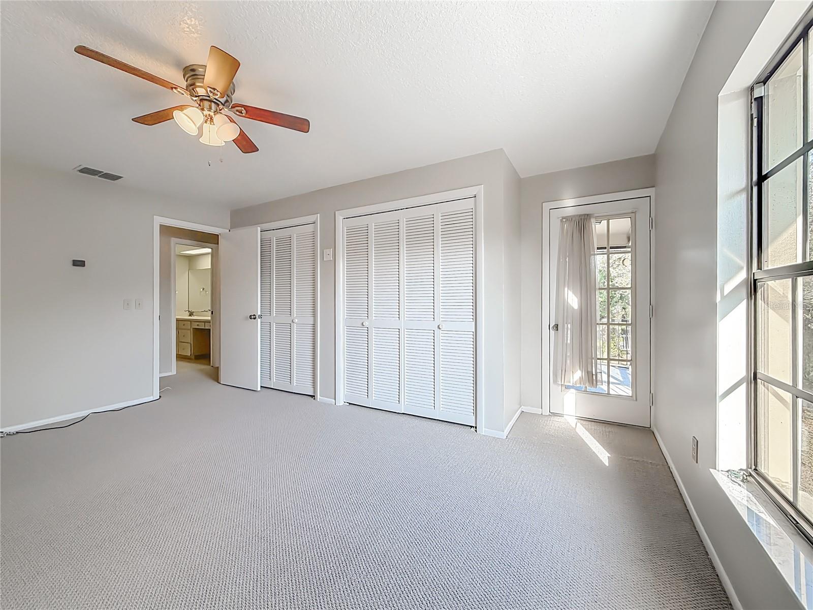 THE BAY VILLAS - Residential