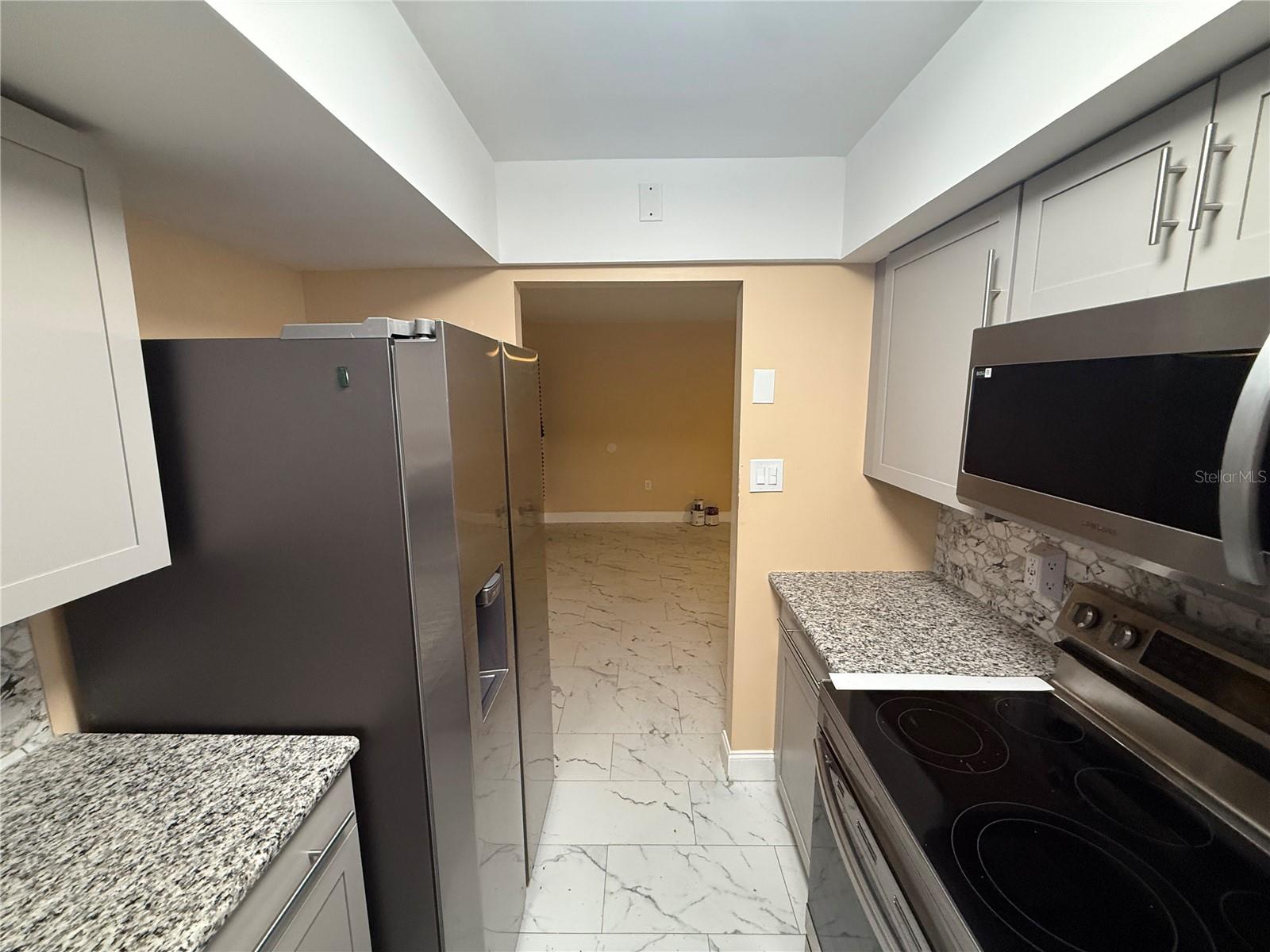 RALEIGH HOUSE - Residential