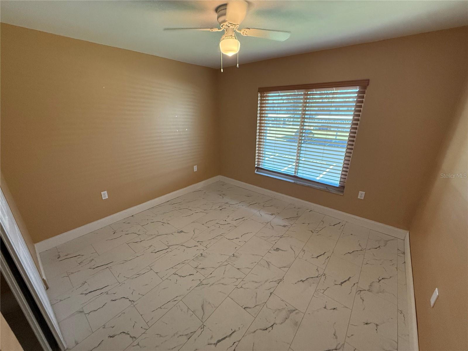 RALEIGH HOUSE - Residential