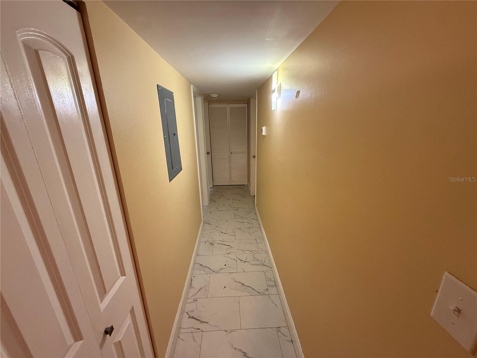 RALEIGH HOUSE - Residential