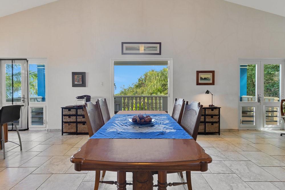 BO GUANIQUILLA - Residential