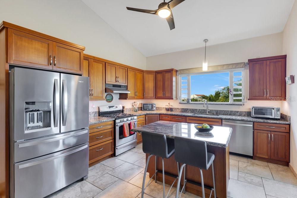 BO GUANIQUILLA - Residential