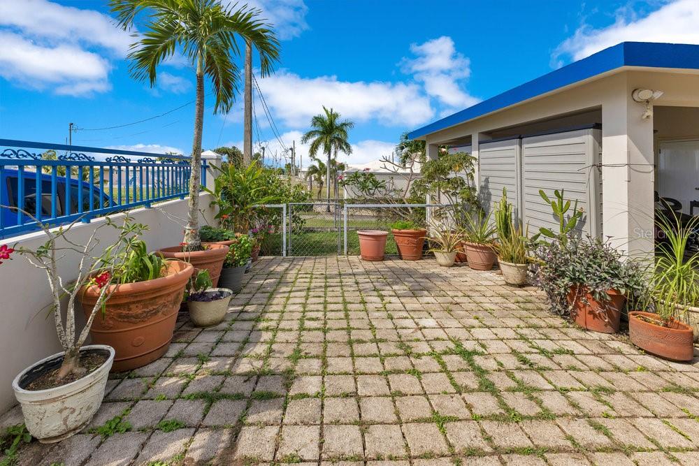 BO GUANIQUILLA - Residential