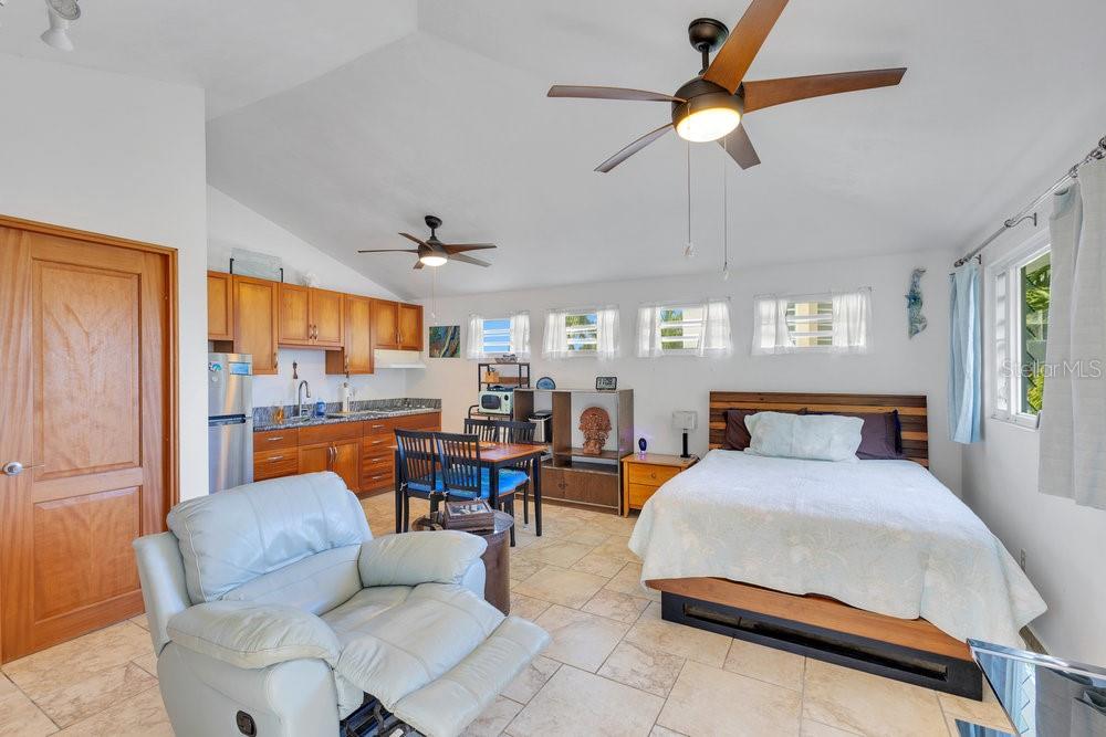 BO GUANIQUILLA - Residential