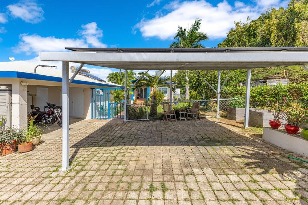 BO GUANIQUILLA - Residential