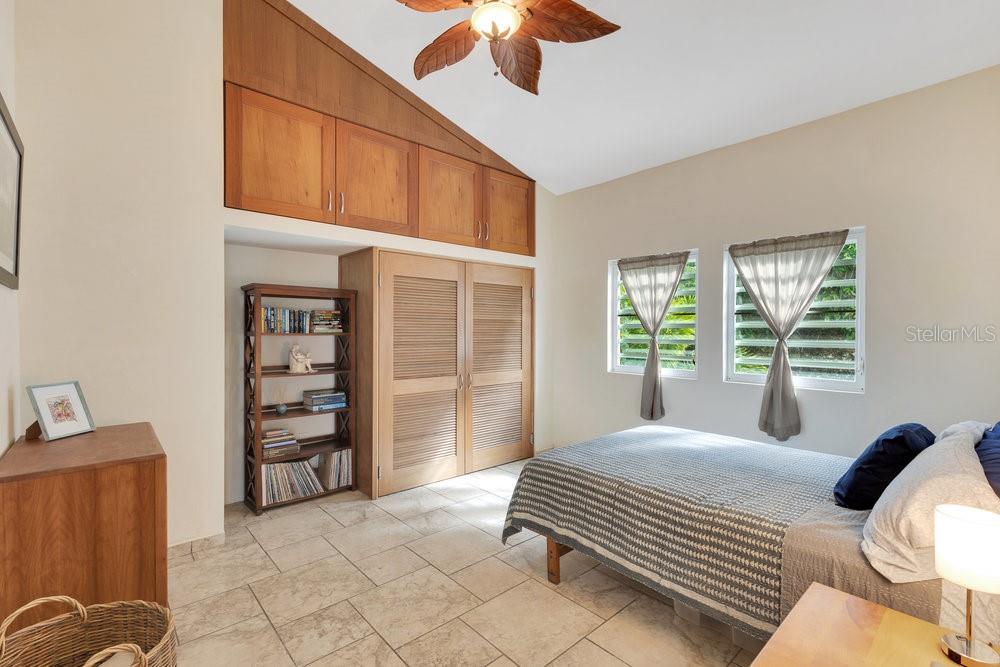 BO GUANIQUILLA - Residential