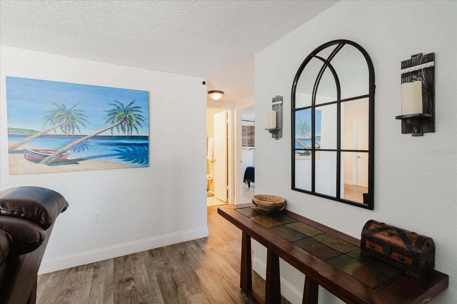 THE LAKES - Residential