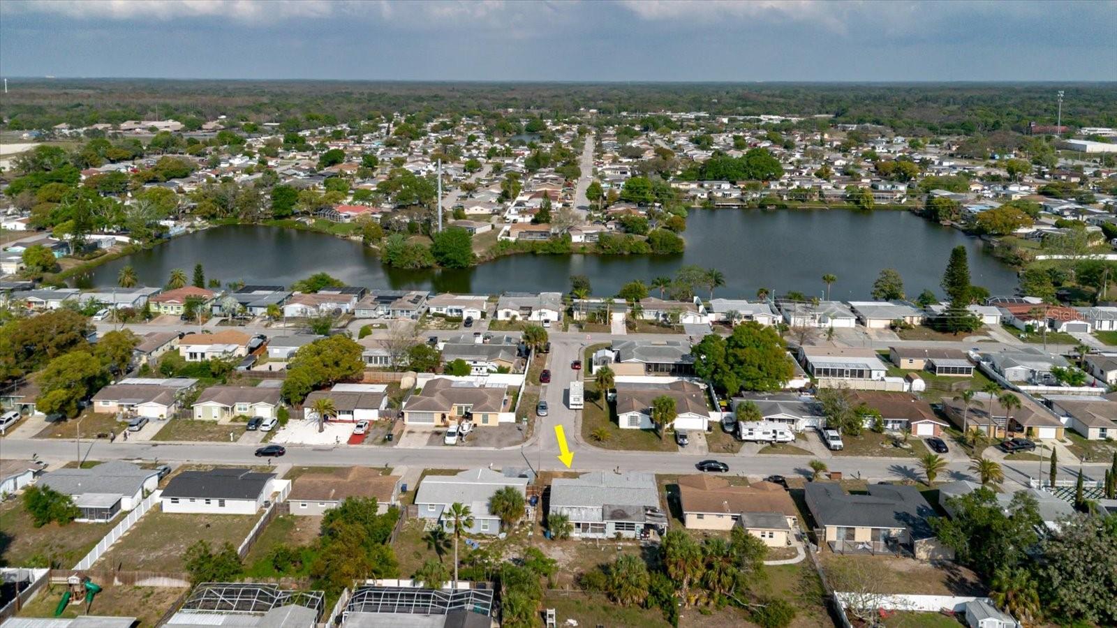 THE LAKES - Residential