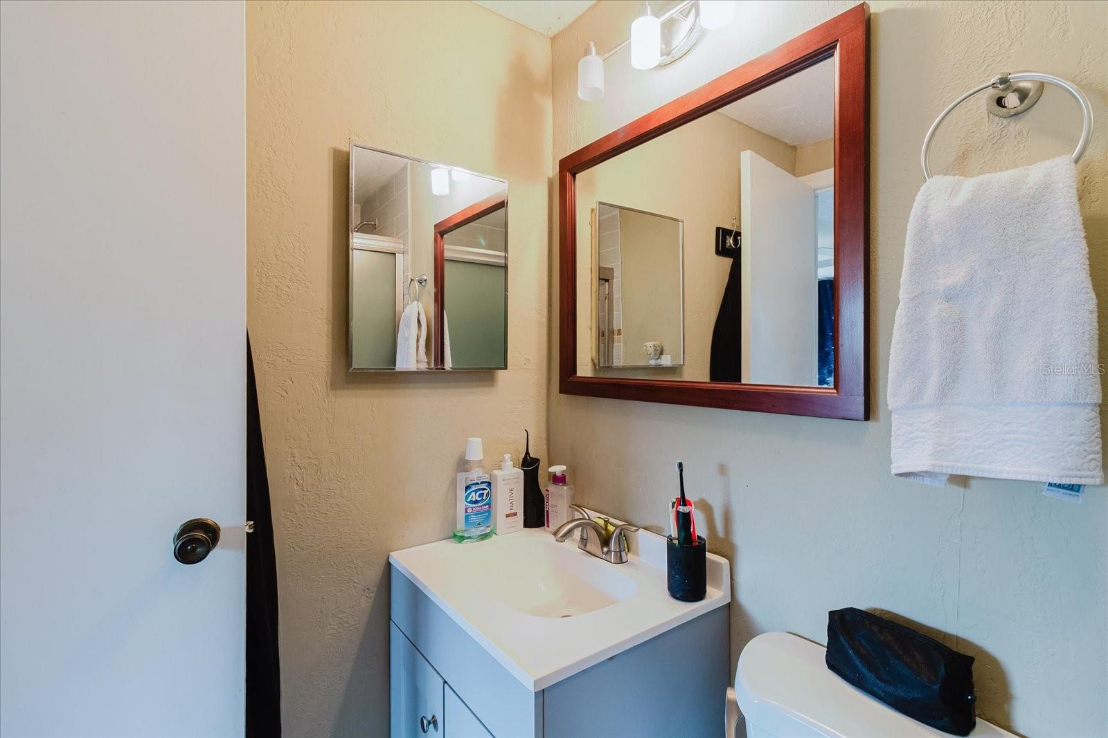 THE LAKES - Residential